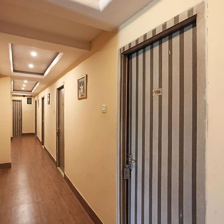 Collection O 4265 Hotel Greenpark Jamshedpur Exterior foto