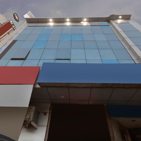 Collection O 4265 Hotel Greenpark Jamshedpur Exterior foto