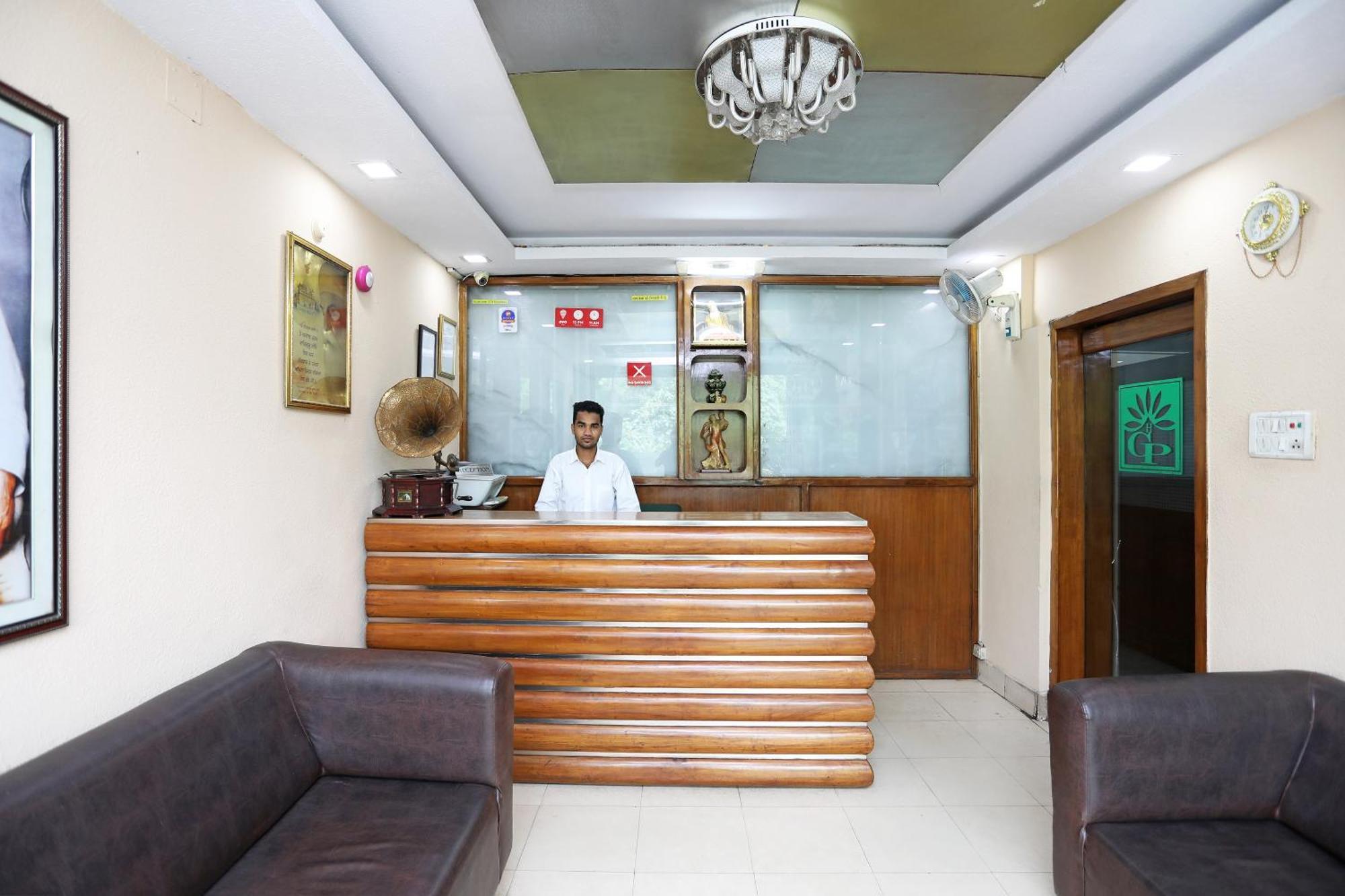 Collection O 4265 Hotel Greenpark Jamshedpur Exterior foto